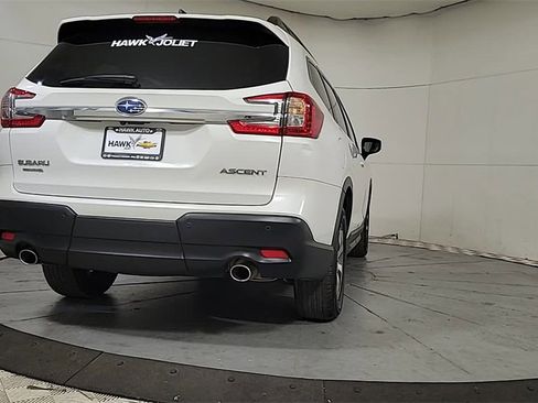 Used 2024 Subaru Ascent Premium w/ Convenience Package image 7