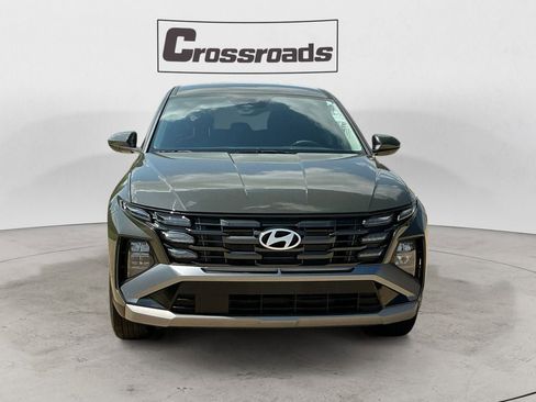 Used 2025 Hyundai Tucson SE FWD image 8