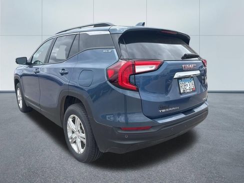 Used 2024 GMC Terrain SLE w/ Driver Convenience Package AWD/4WD image 6