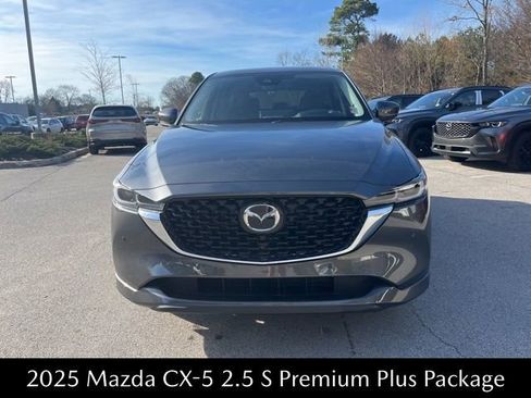 New 2025 MAZDA CX-5 AWD 2.5 S w/ Premium Plus Pkg image 2
