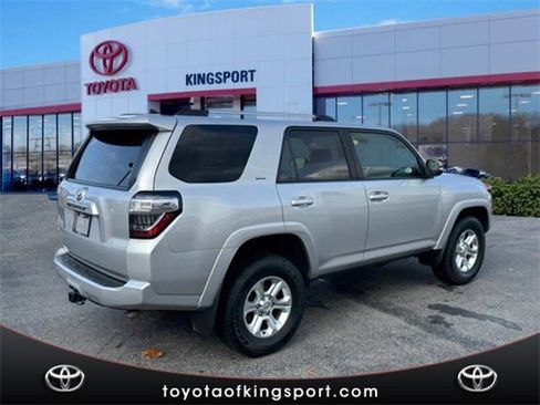 Certified 2023 Toyota 4Runner SR5 Premium image 5