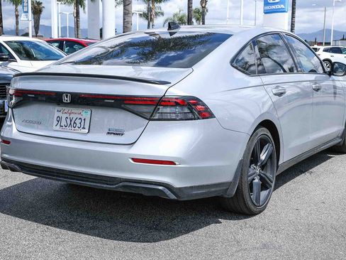 Used 2024 Honda Accord Sport image 7