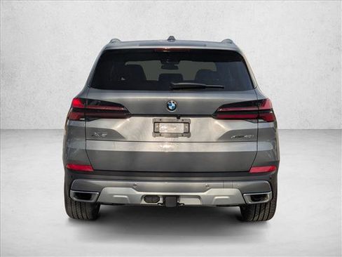 Used 2026 BMW X5 xDrive40i w/ Executive Package AWD/4WD image 8