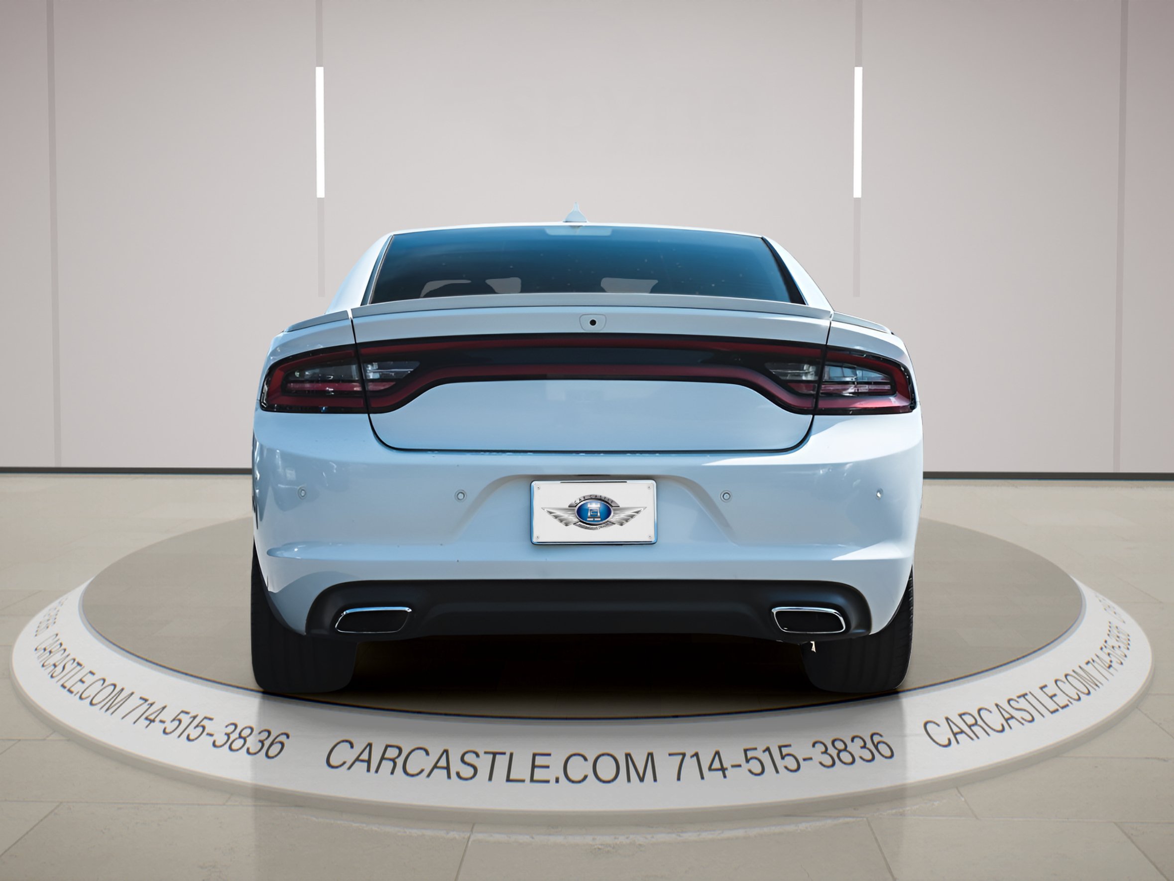 Used 2018 Dodge Charger R/T RWD image 4