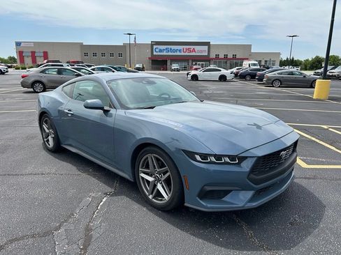 Used 2024 Ford Mustang Coupe RWD image 1