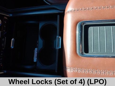 Used 2023 GMC Yukon Denali Ultimate image 23