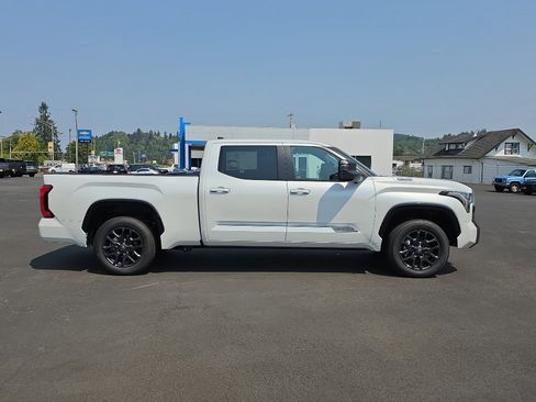 New 2026 Toyota Tundra Platinum AWD/4WD image 7