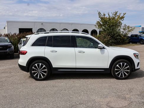 Used 2023 Mercedes-Benz GLB 250 GLB 250 image 3