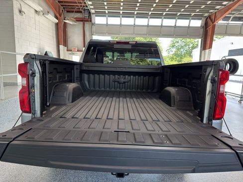 New 2025 Chevrolet Silverado 1500 RST w/ Convenience Package II image 33