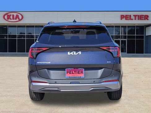 New 2026 Kia Sportage EX AWD/4WD image 4