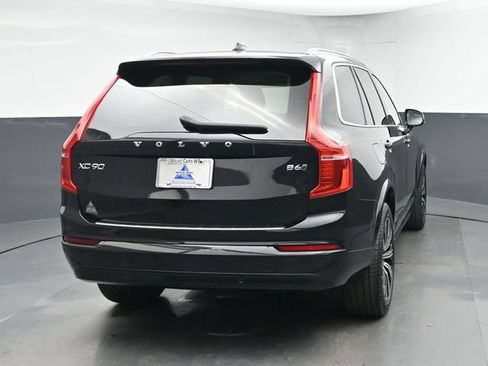 Used 2023 Volvo XC90 B6 Core w/ Protection Package Premier AWD/4WD image 8