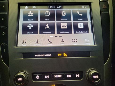 Used 2019 Lincoln MKZ Reserve AWD/4WD image 25