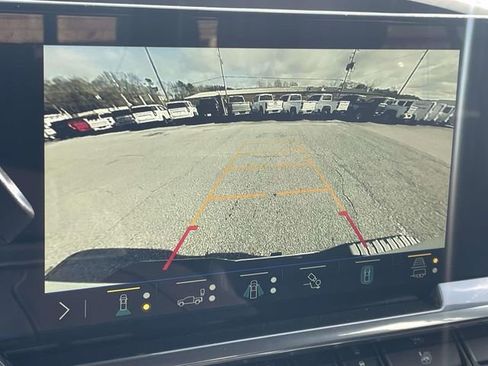 Used 2025 Chevrolet Silverado 3500 LTZ w/ LTZ Plus Package image 20