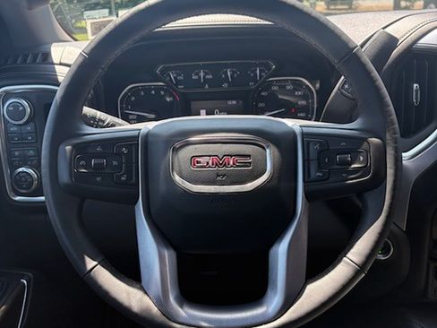 Used 2019 GMC Sierra 1500 SLT w/ SLT Premium Plus Package AWD/4WD image 10