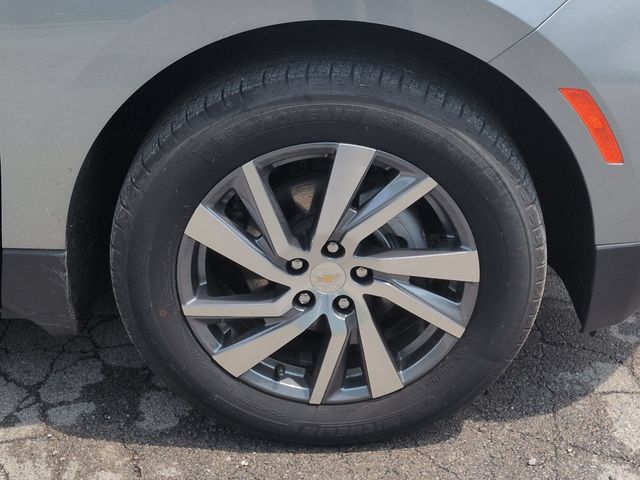 Used 2024 Chevrolet Equinox LT FWD image 35