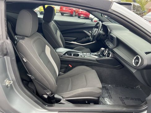 Used 2023 Chevrolet Camaro LT image 21