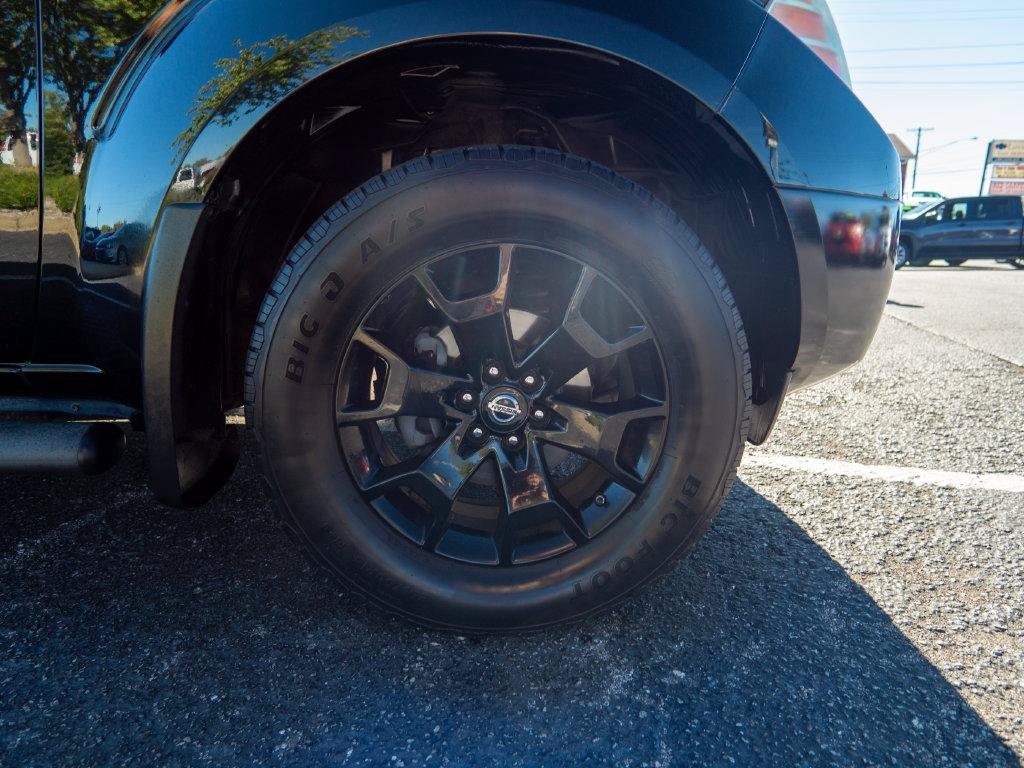 Used 2019 Nissan Frontier SV w/ Value Truck Package AWD/4WD image 9