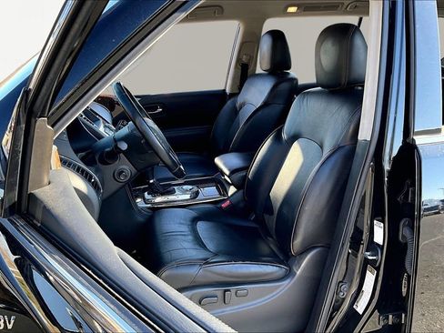 Used 2020 Nissan Armada SL image 15