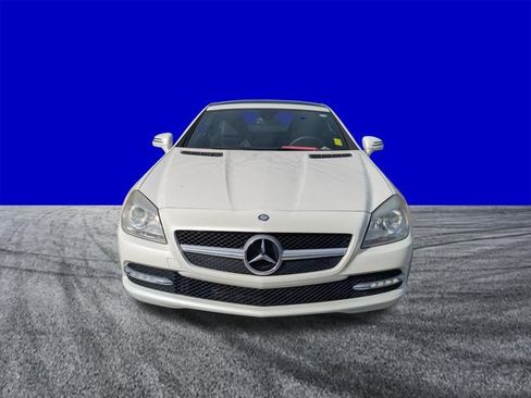 Used 2014 Mercedes-Benz SLK 250 image 9