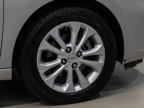 Used 2021 Chevrolet Spark LT FWD image 50