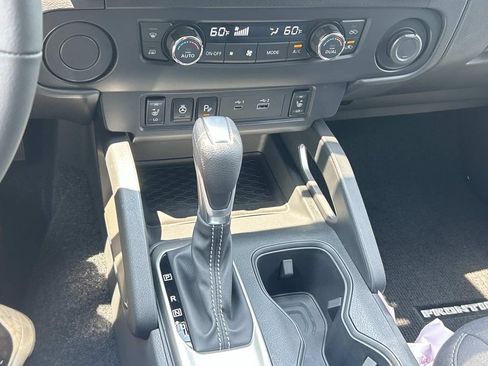 New 2026 Nissan Frontier SV w/ SV Convenience Package RWD image 32