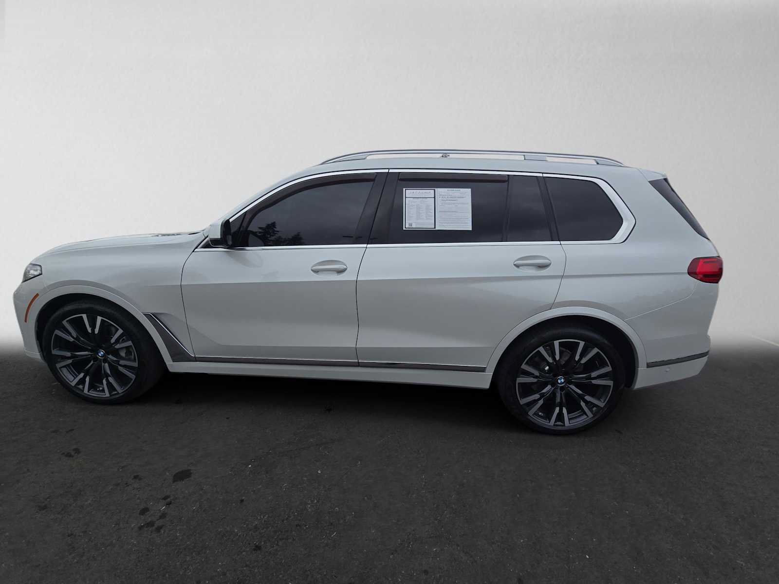 Used 2022 BMW X7 xDrive40i w/ Executive Package AWD/4WD image 6