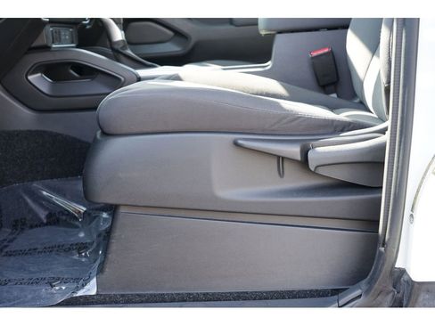 Used 2024 Nissan Frontier S w/ S Utility Package image 15