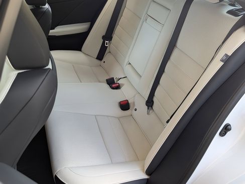 Used 2025 Lexus IS 350 F Sport image 18