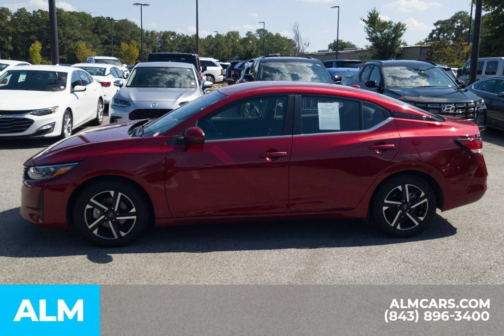 Used 2024 Nissan Sentra SV FWD image 10