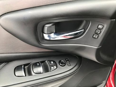 Used 2023 Nissan Murano SL image 19