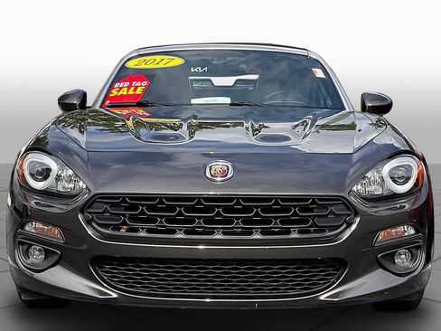 Used 2017 FIAT 124 Spider Lusso image 4
