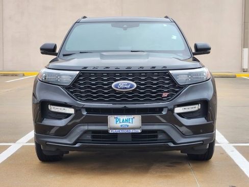 Used 2021 Ford Explorer ST w/ Equipment Group 401A image 2