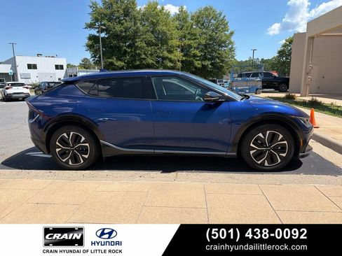Used 2023 Kia EV6 Wind RWD image 1