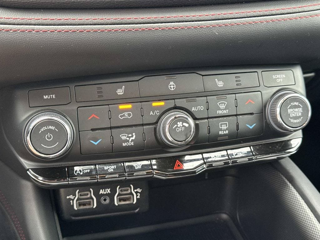 Used 2026 Dodge Durango GT AWD/4WD image 38