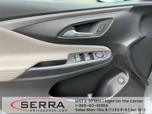 Used 2025 Buick Envista Preferred FWD image 18
