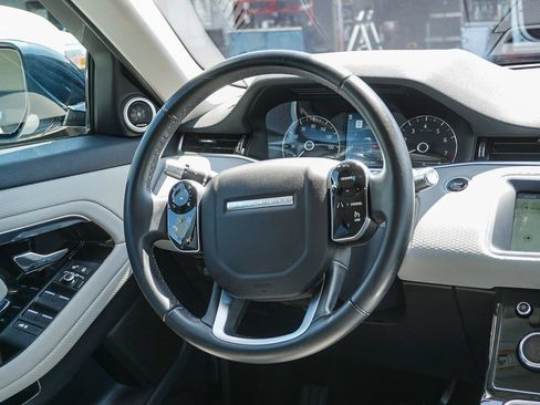 Used 2020 Land Rover Range Rover Evoque S AWD/4WD image 16