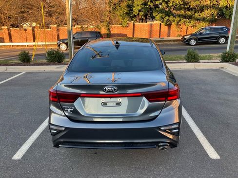 Used 2020 Kia Forte LXS image 5