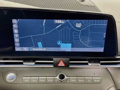 Used 2024 Hyundai Elantra Blue FWD image 22