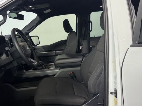 Used 2025 Ford F150 XLT w/ Equipment Group 302A MID image 21