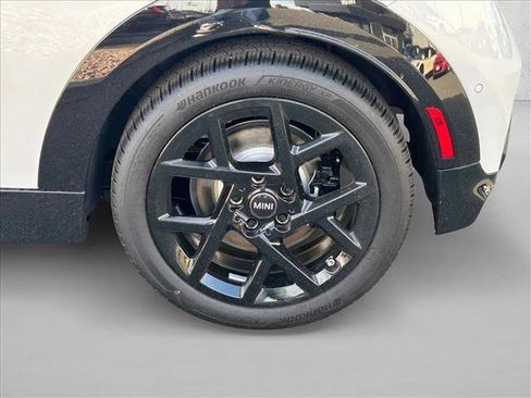 New 2026 MINI Cooper S image 10