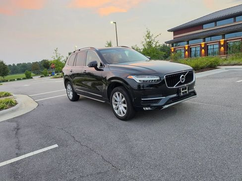 Used 2016 Volvo XC90 T6 Momentum w/ Protection Package Plus AWD/4WD image 2