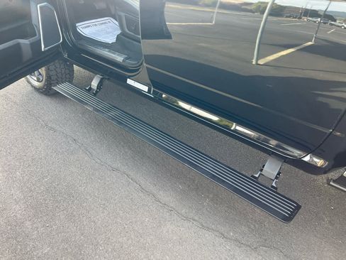 Used 2022 RAM 3500 Laramie image 15