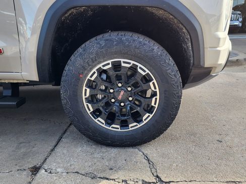 New 2026 GMC Canyon AT4 w/ Technology Plus Package image 53