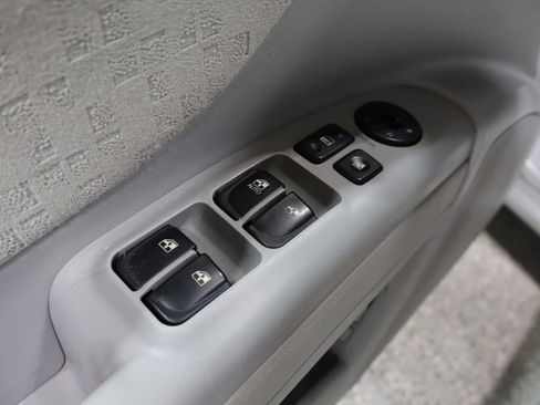 Used 2006 Hyundai Sonata GLS image 13