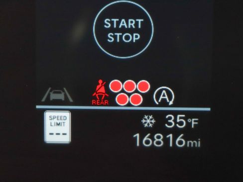 Used 2024 Hyundai Santa Fe SEL image 16