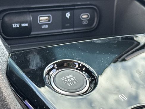 New 2025 Kia Sportage SX Prestige AWD/4WD image 20