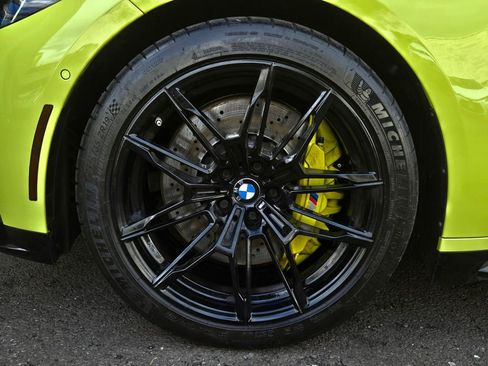 Used 2023 BMW M3 Competition w/ M Carbon Exterior Package image 11