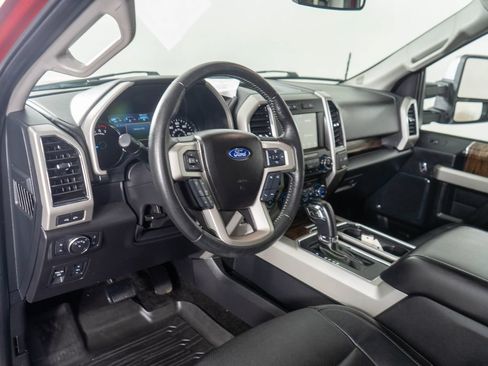 Used 2018 Ford F150 Lariat AWD/4WD image 14