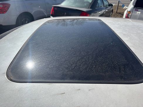 Used 2011 Ford Fusion SE w/ 202A Rapid Spec Order Code image 18