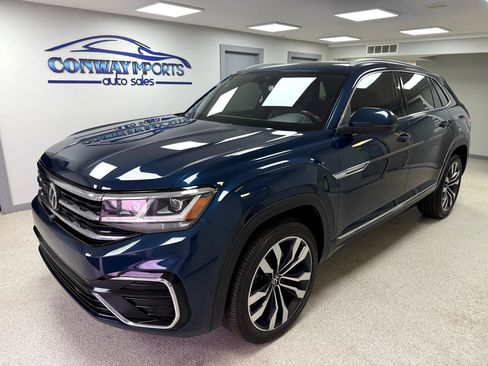 Used 2021 Volkswagen Atlas Cross Sport SEL Premium R-Line image 2